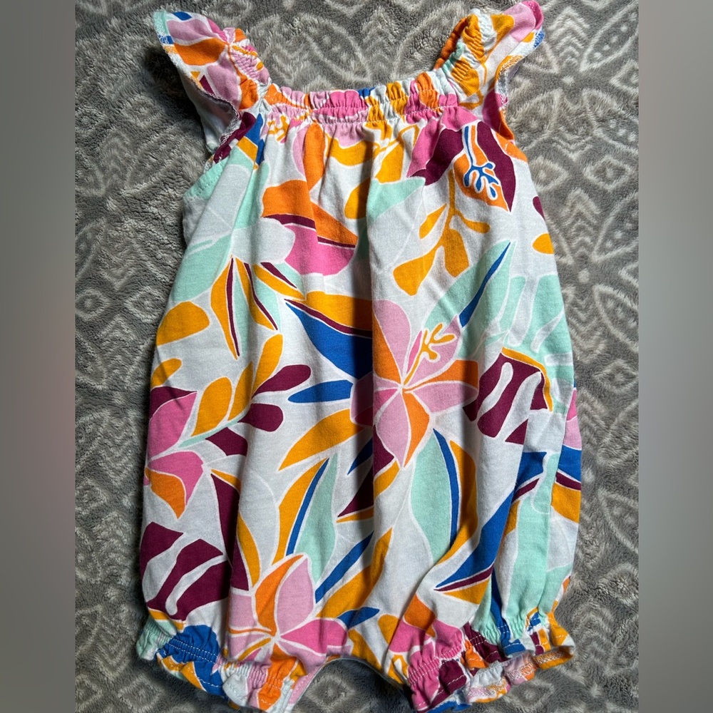 Carter’s baby girl floral romper size 3 months